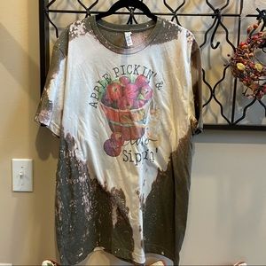 Fall graphic tshirt, XL. NWOT 🆕